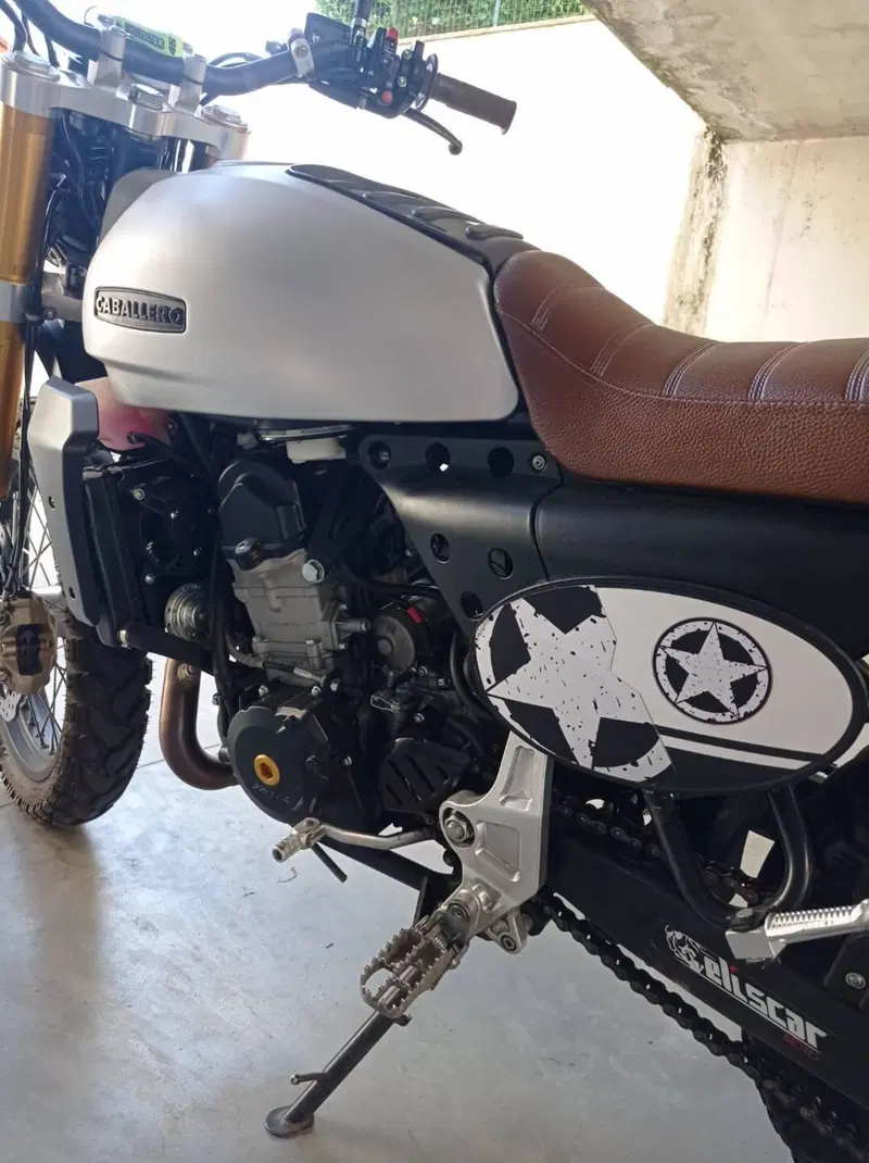 Fantic Motor Caballero 500 Scrambler Deluxe (2021 - 23) (3)