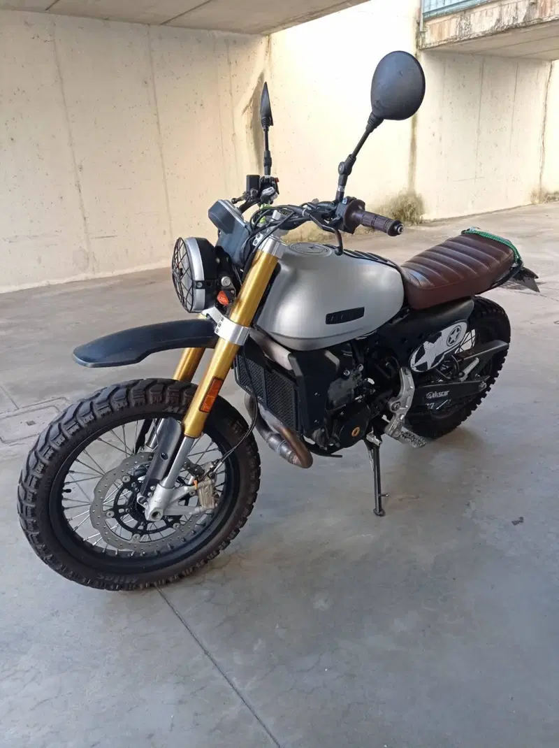 Fantic Motor Caballero 500 Scrambler Deluxe (2021 - 23) (4)