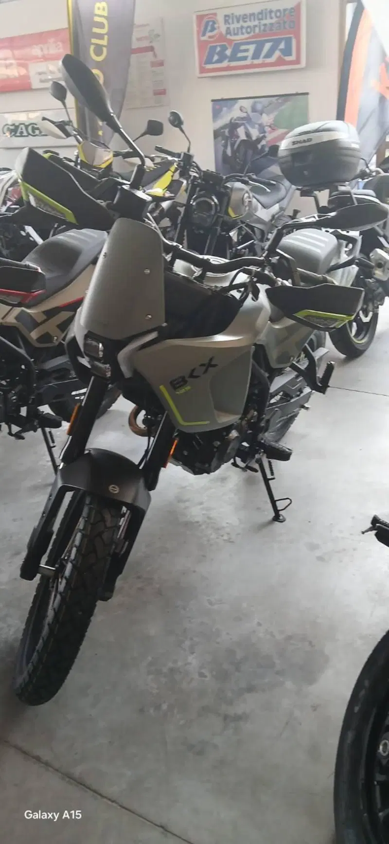 Benelli BKX 125 (2026) (3)