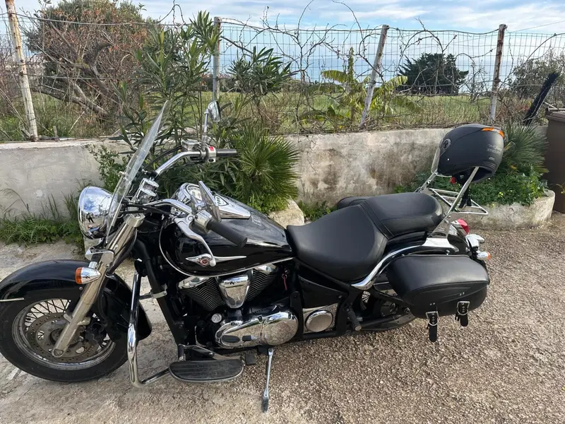 Kawasaki Vulcan VN 900 Classic (2006 - 10) (2)