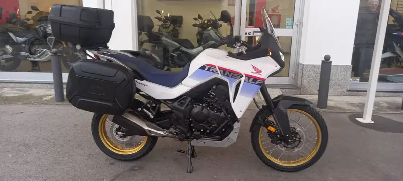 Honda Transalp XL750 (2025) (2)