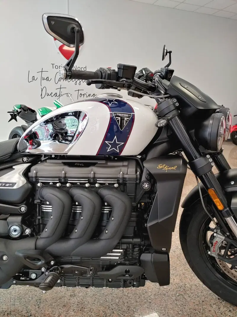 Triumph Rocket 3 GT Evel Knievel Special Edition (2025) (5)