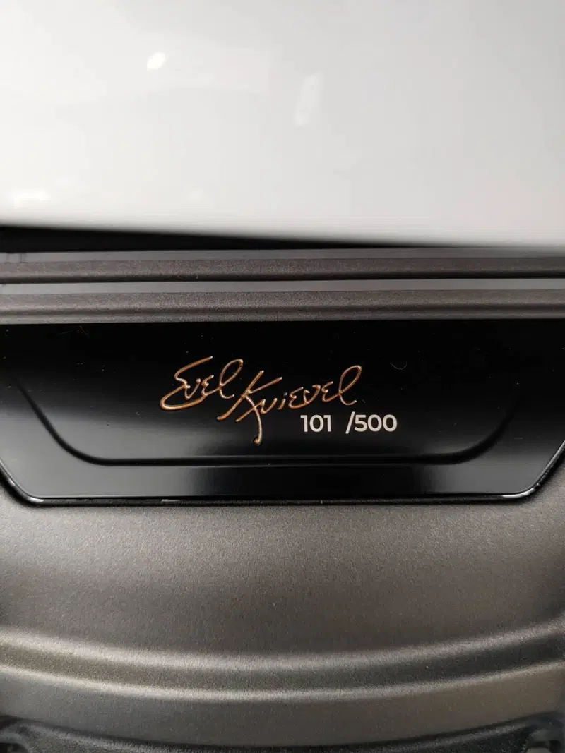 Triumph Rocket 3 GT Evel Knievel Special Edition (2025) (8)