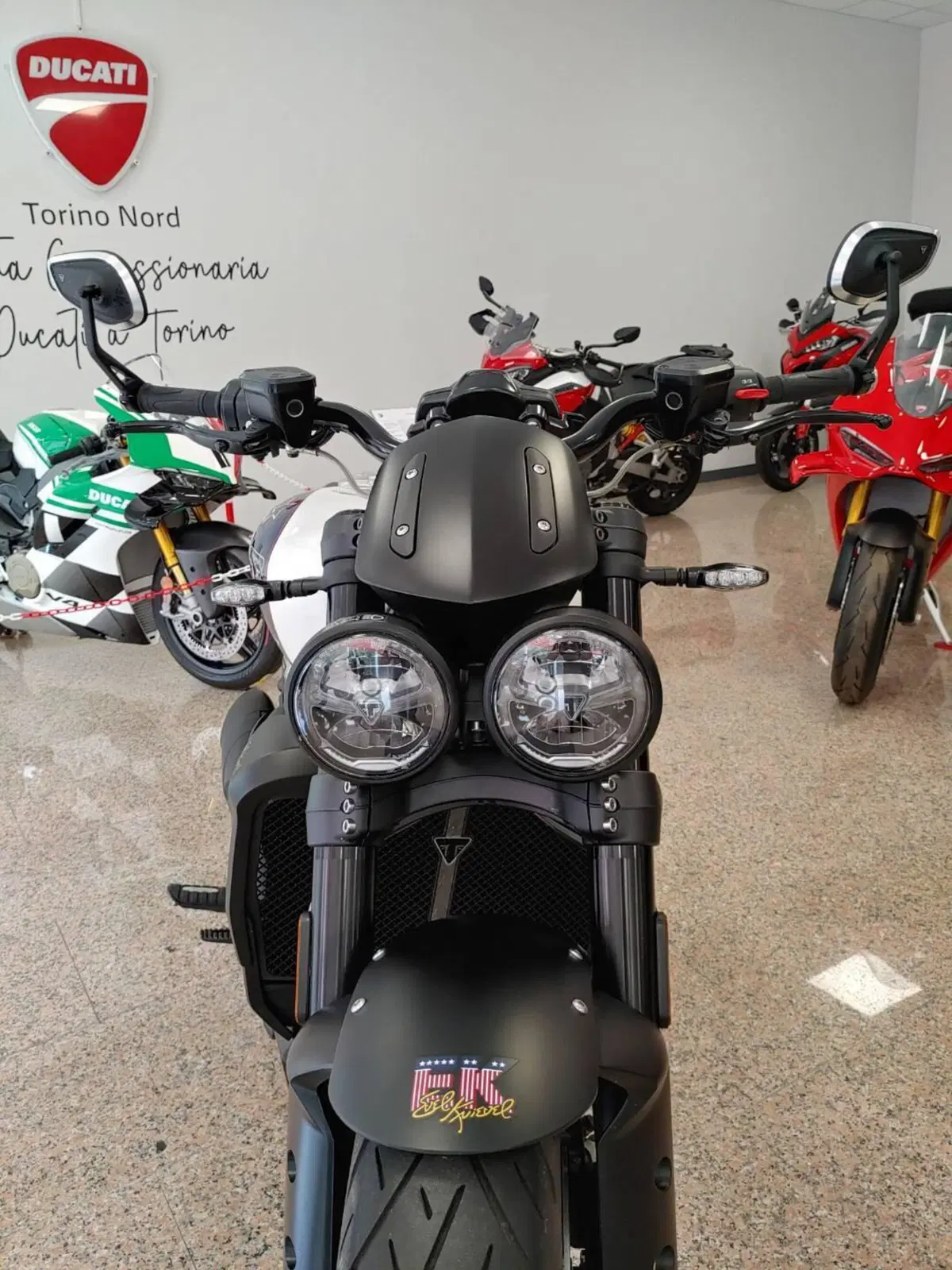 Triumph Rocket 3 GT Evel Knievel Special Edition (2025) (11)
