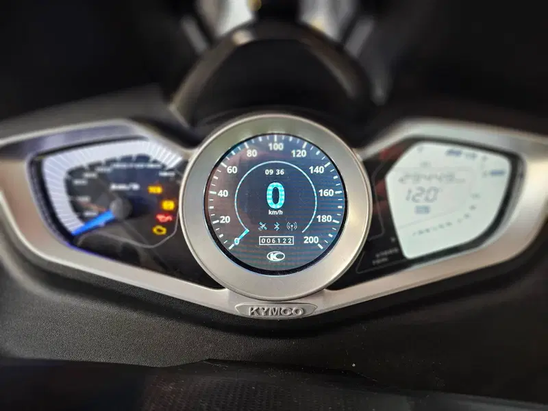 Kymco Xciting 400i S TCS (2021 - 24) (3)