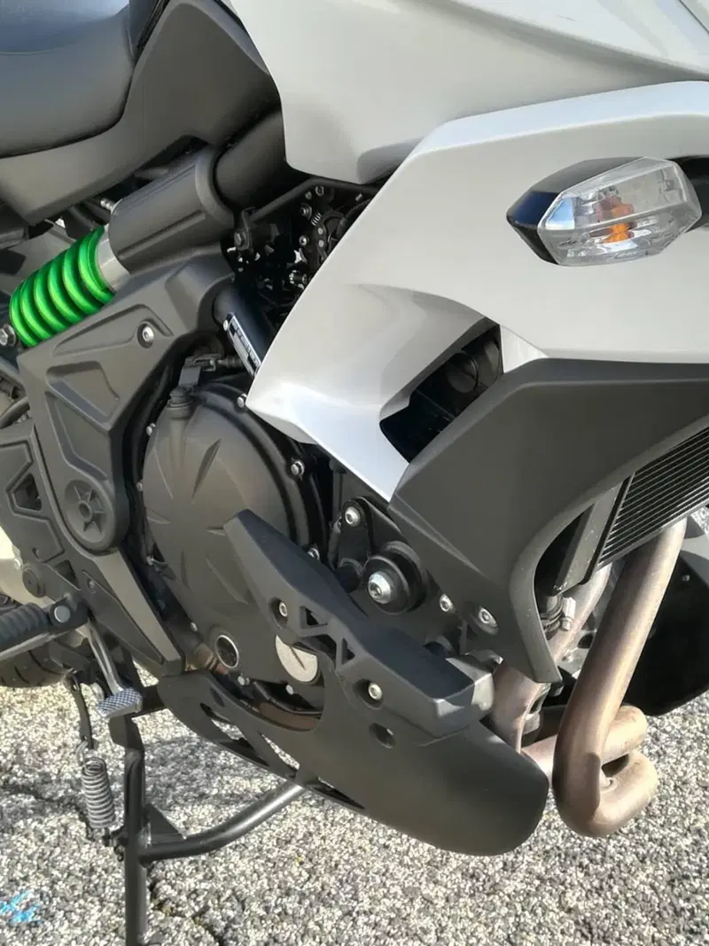 Kawasaki Versys 650 Grand Tourer ABS (2015 - 16) (8)