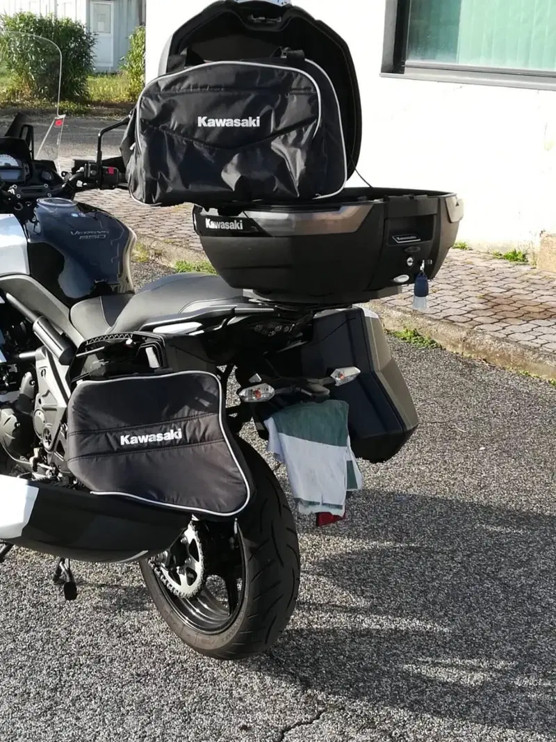 Kawasaki Versys 650 Grand Tourer ABS (2015 - 16) (10)