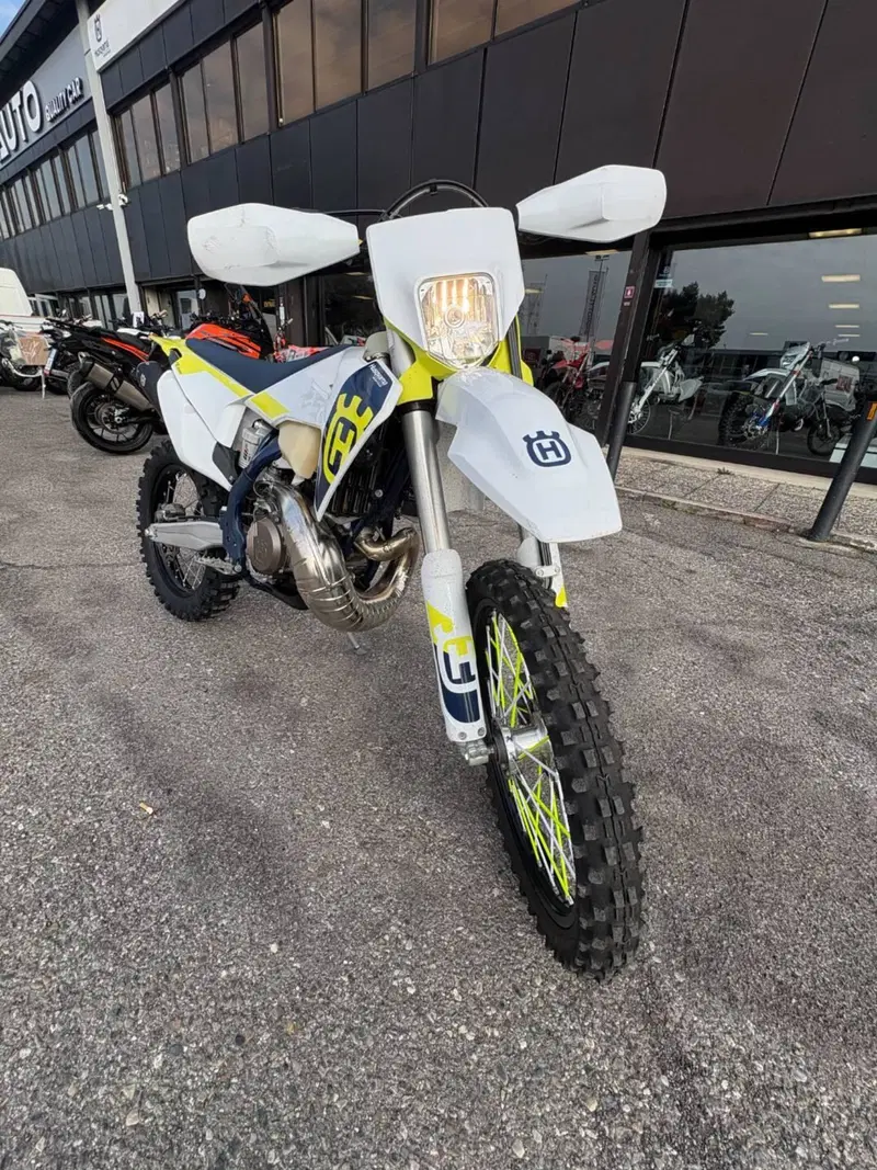 Husqvarna TE 250i (2023) (3)