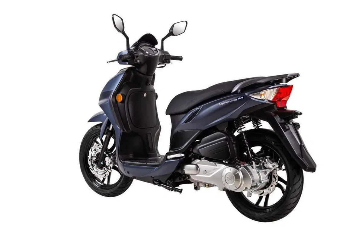 SYM Symphony SR 2026: restyling deciso per lo scooter 125 che punta ai giovani (7)