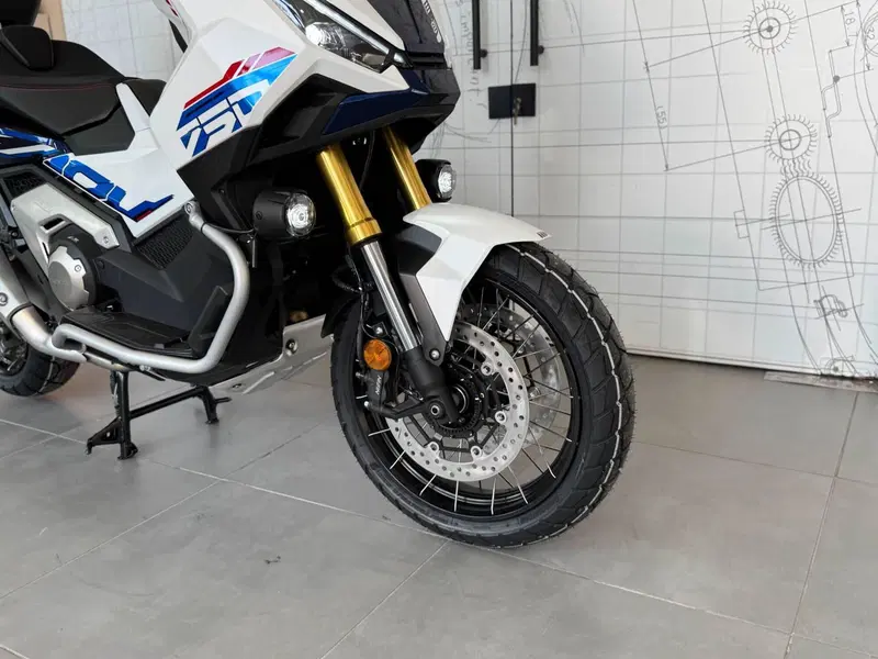 Honda X-ADV 750 Special Edition Adventure (2026) (9)
