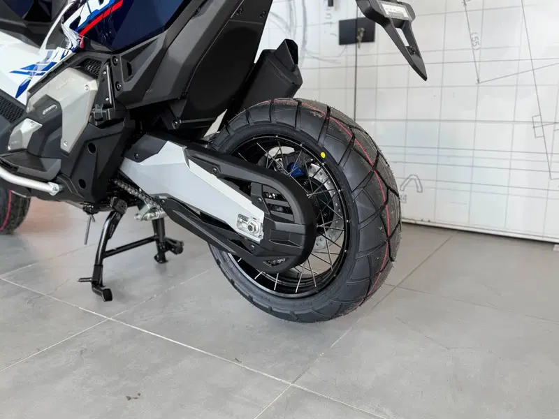 Honda X-ADV 750 Special Edition Adventure (2026) (16)