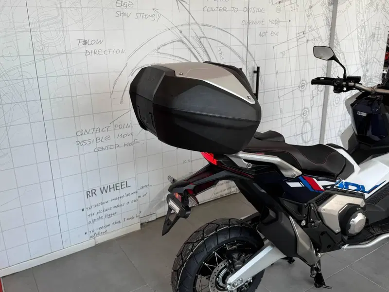 Honda X-ADV 750 Special Edition Adventure (2026) (13)