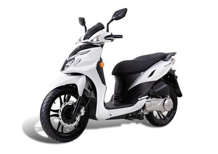 SYM Symphony SR 2026: restyling deciso per lo scooter 125 che punta ai giovani