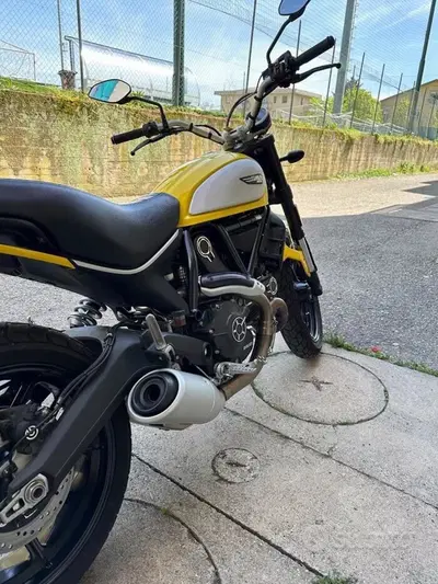 Ducati Scrambler 800 Icon (2017 - 20) usata