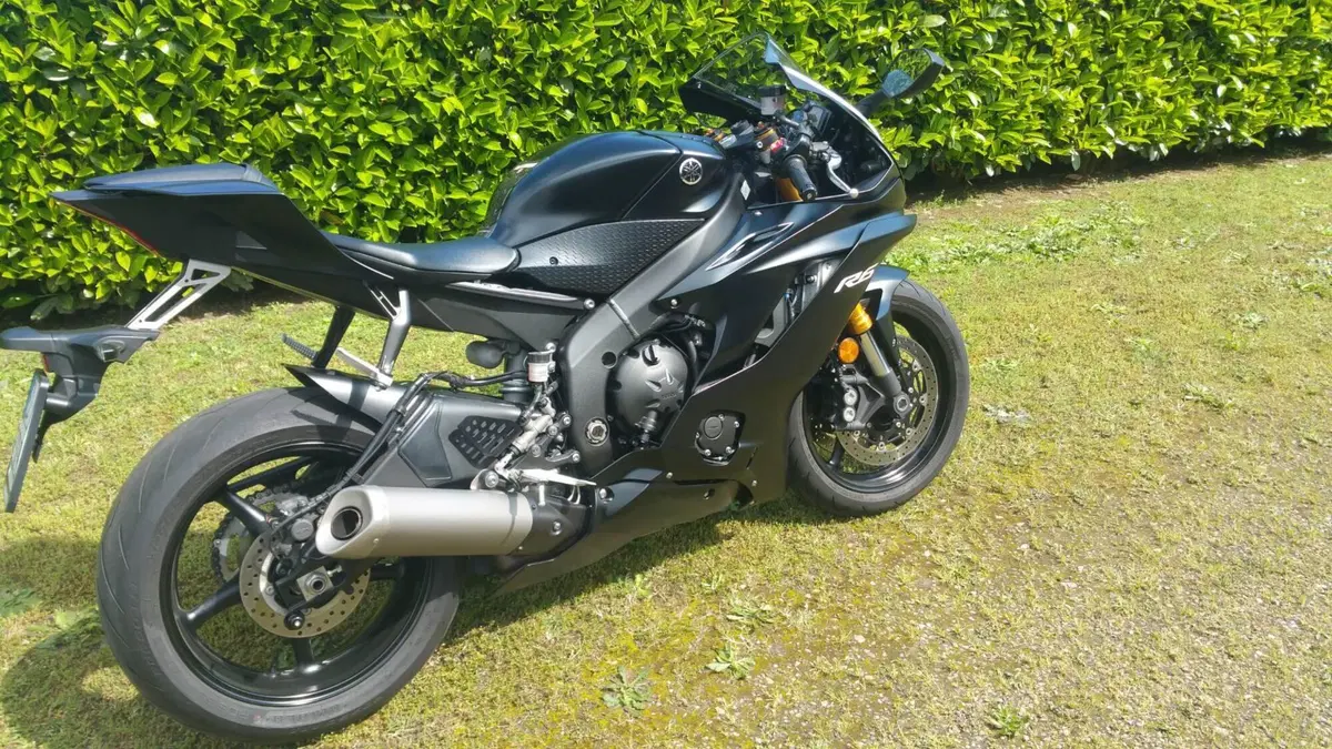 Yamaha YZF R6 (2017 - 20) (2)