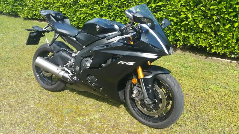 Yamaha YZF R6 (2017 - 20) (3)