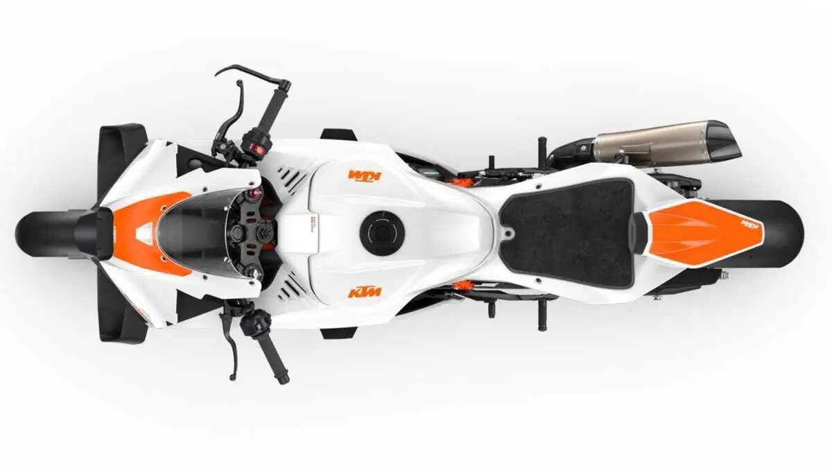 KTM 990 RC R Track 2026: la Supersport che mette la MotoGP nelle mani di tutti. Il prezzo? Niente male [GALLERY] (16)