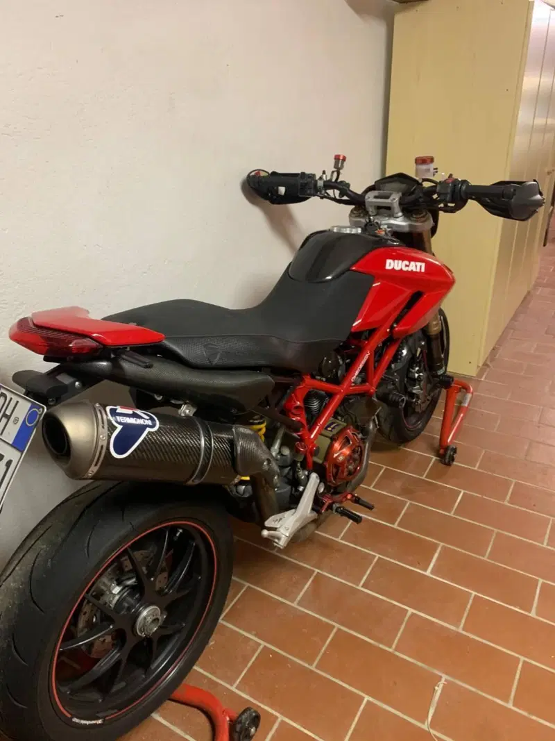 Ducati Hypermotard 1100 S (2007 - 09) (5)