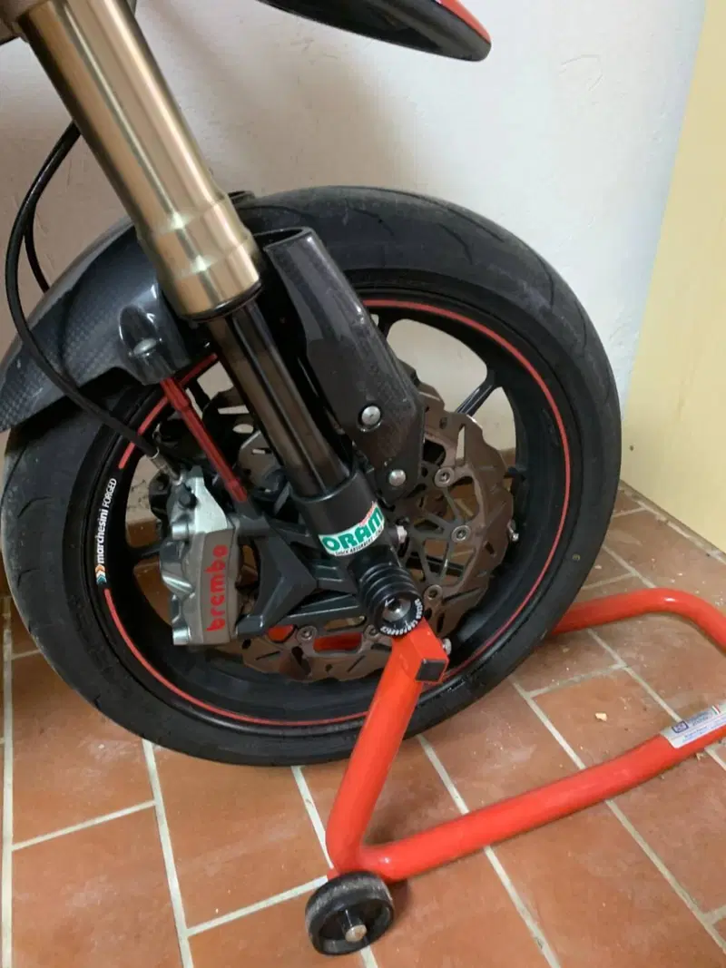 Ducati Hypermotard 1100 S (2007 - 09) (7)