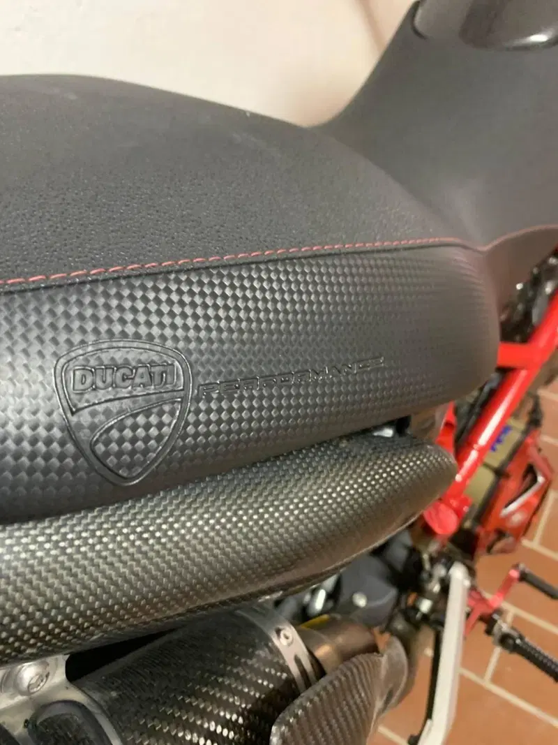 Ducati Hypermotard 1100 S (2007 - 09) (13)