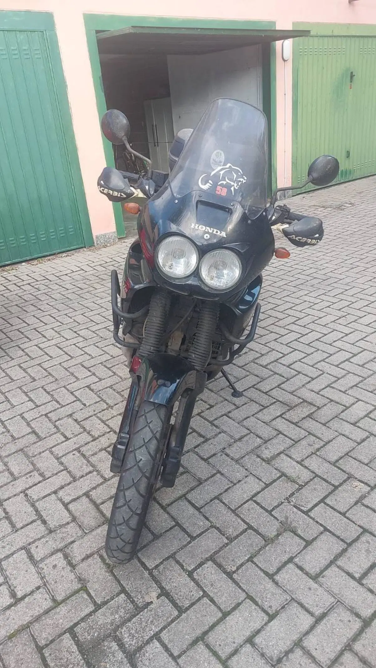 Honda Africa Twin XRV 750 (1996 - 02)