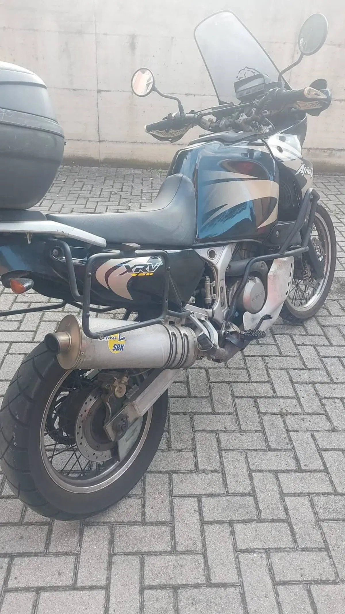 Honda Africa Twin XRV 750 (1996 - 02) (4)
