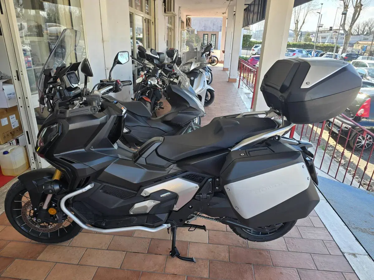 Honda X-ADV 750 DCT Travel (2021 - 24) (5)