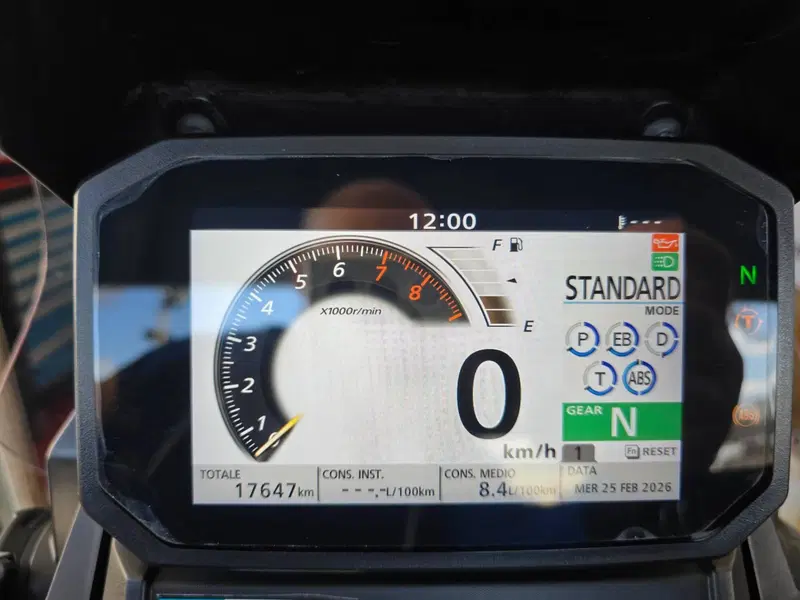 Honda X-ADV 750 DCT Travel (2021 - 24) (10)
