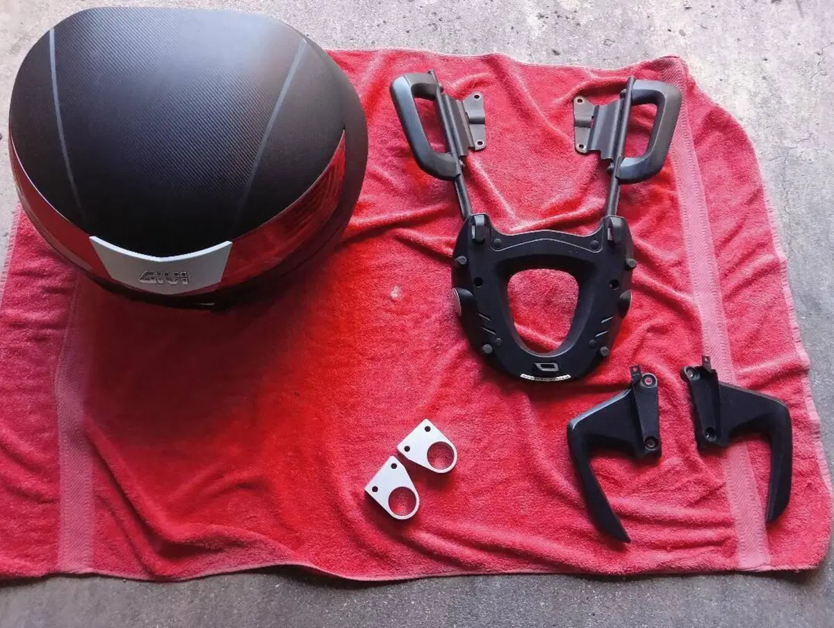 Honda VFR 800 F (2014 - 16) (8)