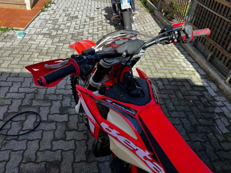 Betamotor RR 300 2T Enduro (2021) (6)