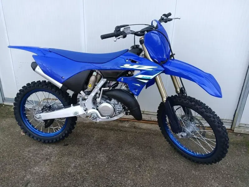 Yamaha YZ 125 (2025) (5)