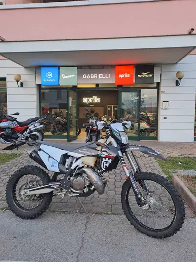 Husqvarna TE 150 Heritage (2023) usata