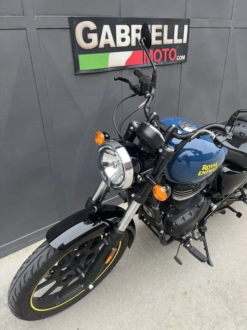 Royal Enfield Meteor 350 (2021 - 26) (2)