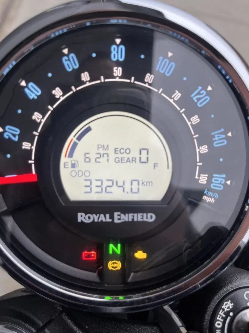 Royal Enfield Meteor 350 (2021 - 26) (4)