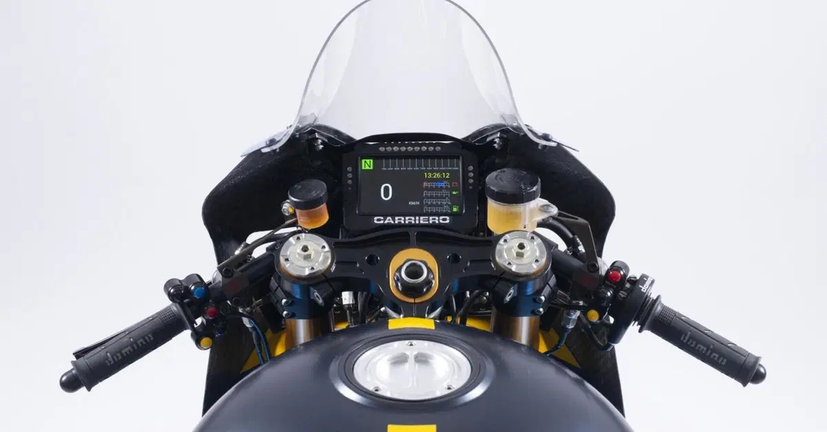 La Honda CB750 di Carriero Corse. Pi&ugrave; Racer che Caf&eacute;, pi&ugrave; che altro&hellip; pi&ugrave;. Vi racconto la MC04, &ldquo;very&rdquo; Special di Massimo