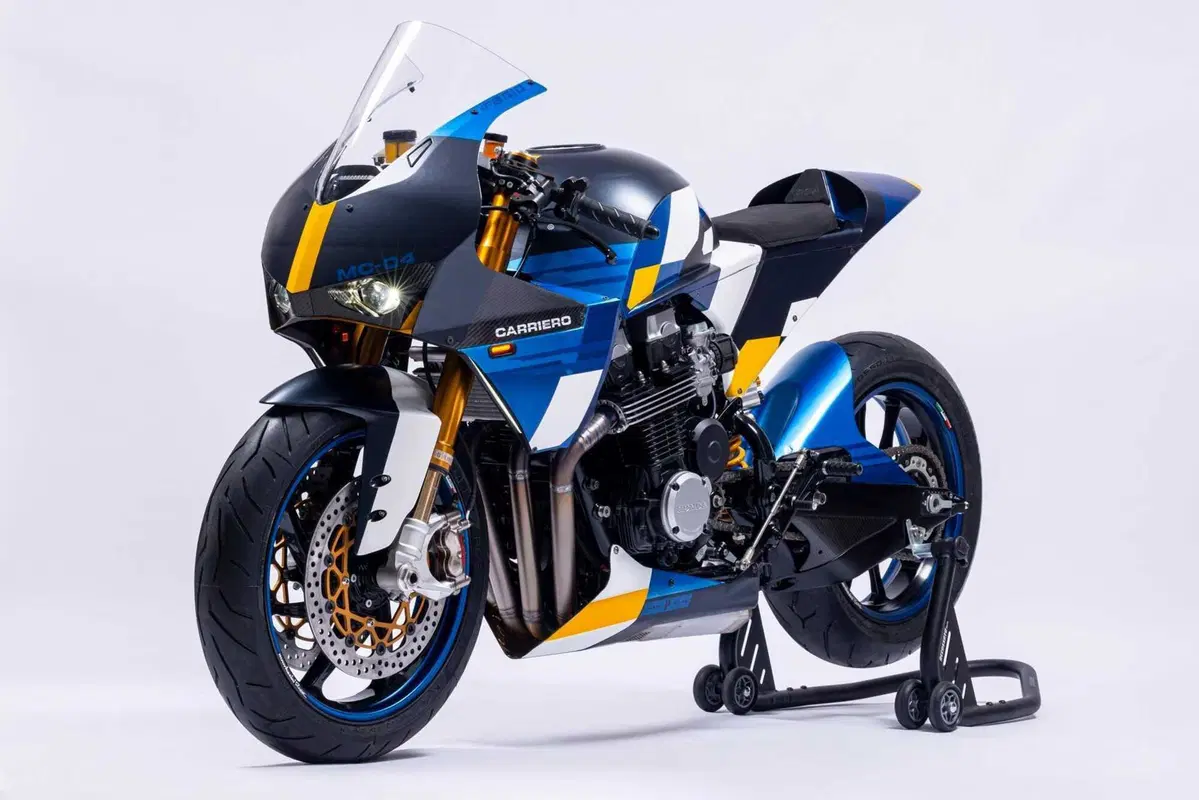 La Honda CB750 di Carriero Corse. Più Racer che Café, più che altro… più. Vi racconto la MC04, “very (16)