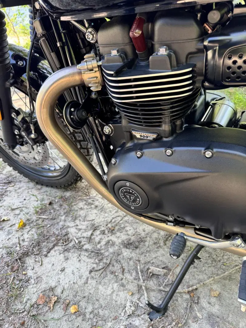 Triumph Bonneville T100 (2021 - 25) (9)
