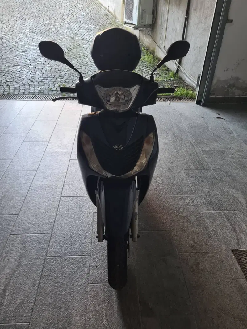 Honda SH 125 i (2009 - 12) (3)
