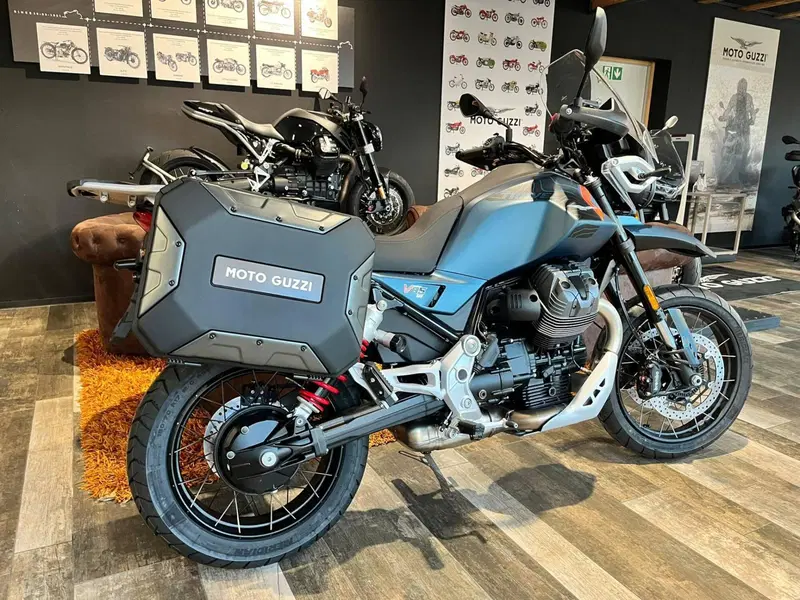 Moto Guzzi V85 TT Travel (2024 - 26) (5)
