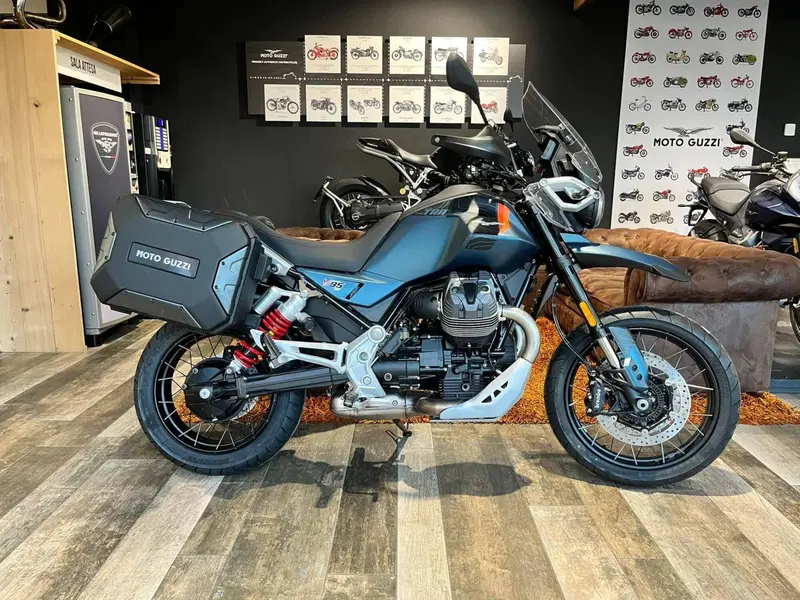 Moto Guzzi V85 TT Travel (2024 - 26) (2)