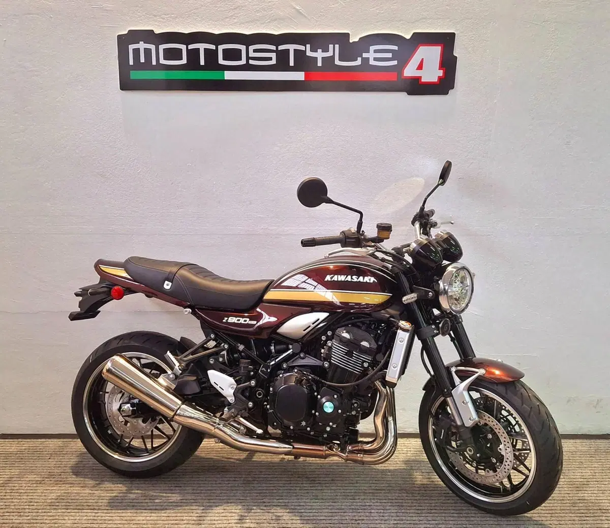 Kawasaki Z 900 RS (2026)