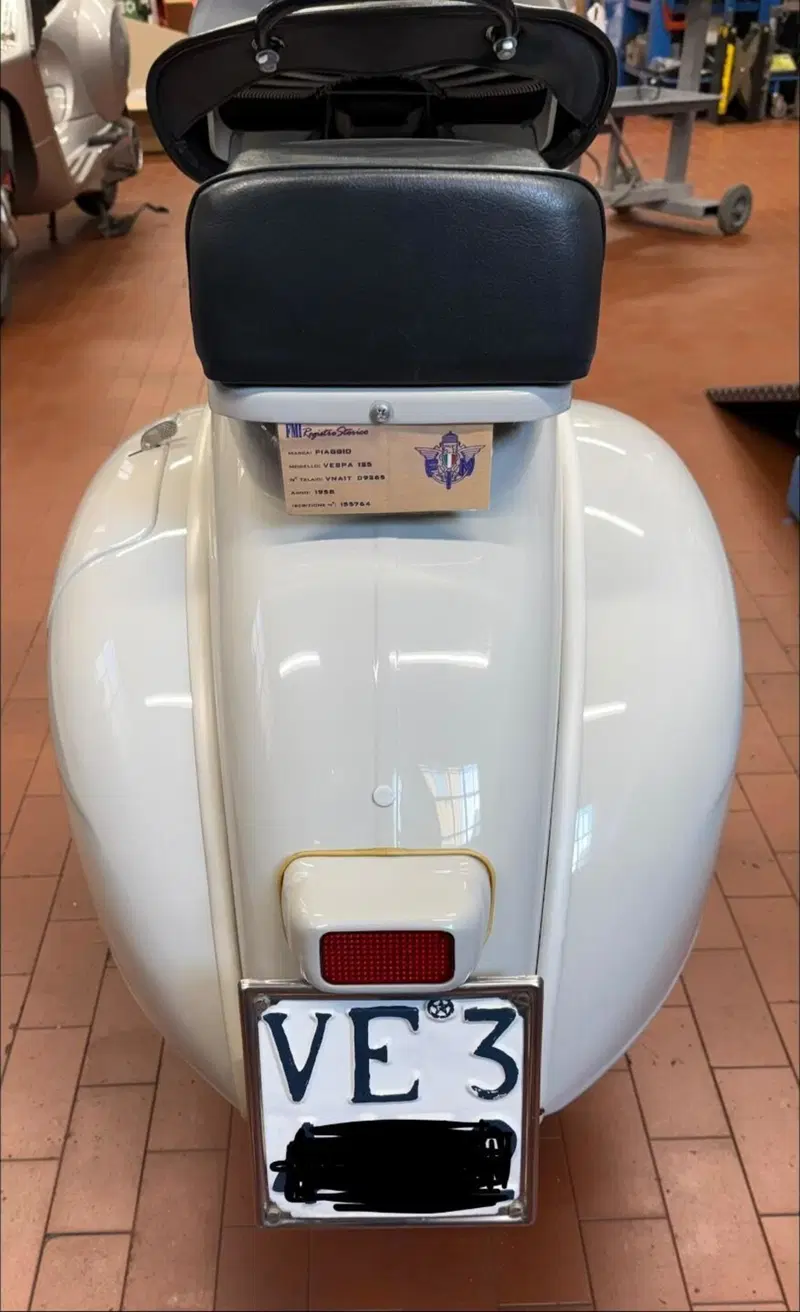 Piaggio Vespa (11)