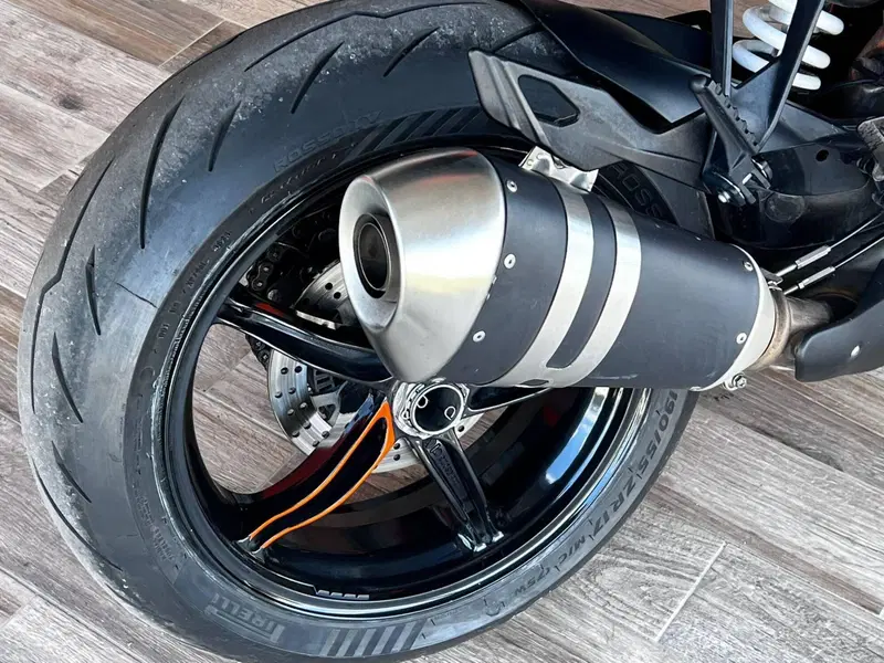KTM 1290 Super Duke GT (2022 - 25) (7)