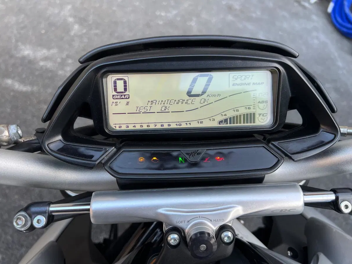 MV Agusta Brutale 800 (2020) (5)