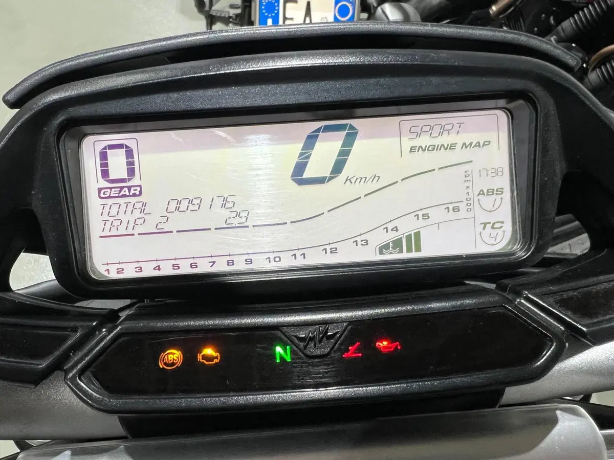 MV Agusta Brutale 800 (2020) (6)