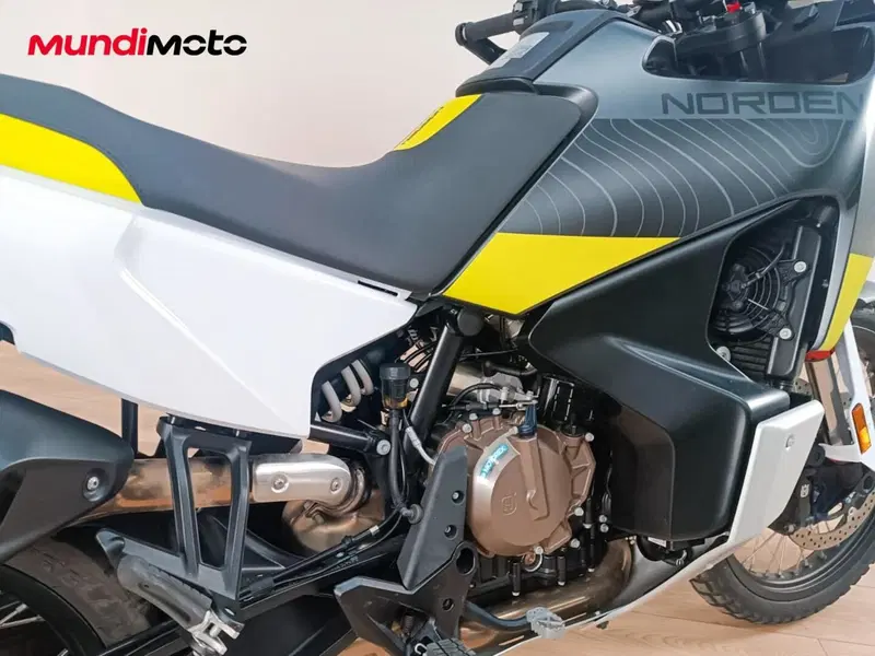 Husqvarna Norden 901 (2022 - 26) (4)