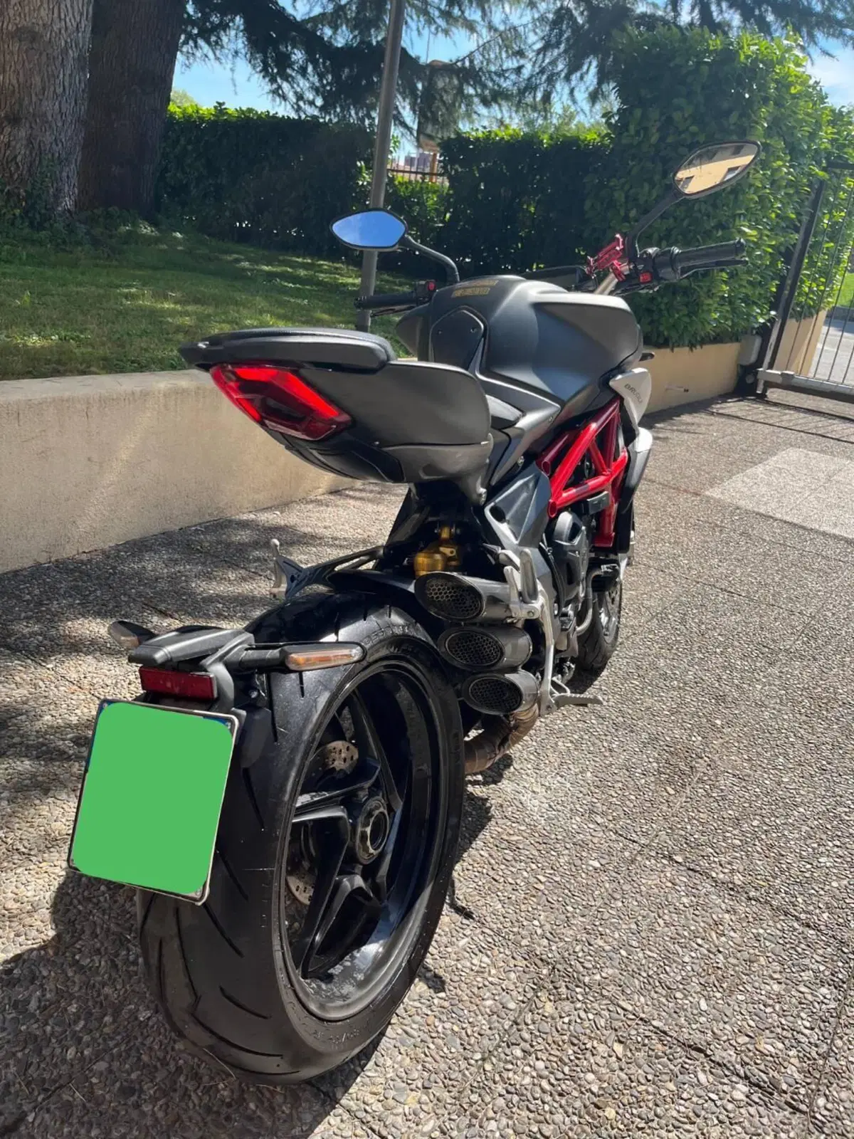 MV Agusta Brutale 800 EAS ABS (2016 - 19) (3)