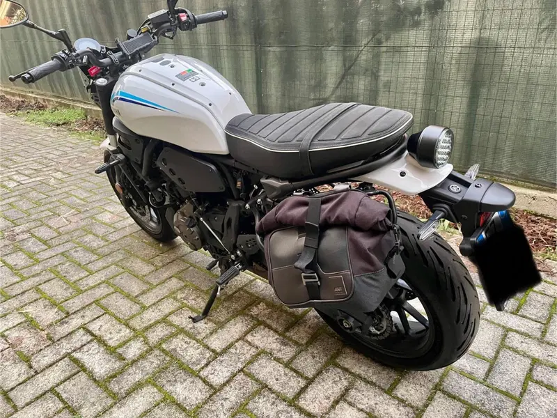 Yamaha XSR 700 (2022 - 26) (3)