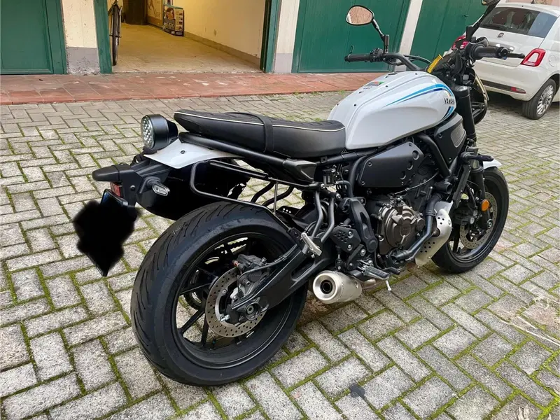 Yamaha XSR 700 (2022 - 26) (5)