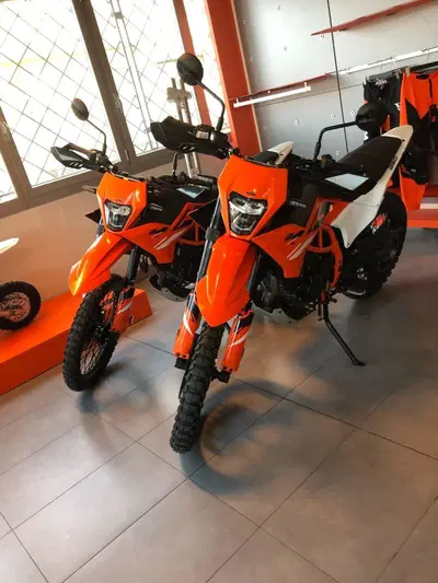 KTM 390 Enduro R (2025 - 26) nuova